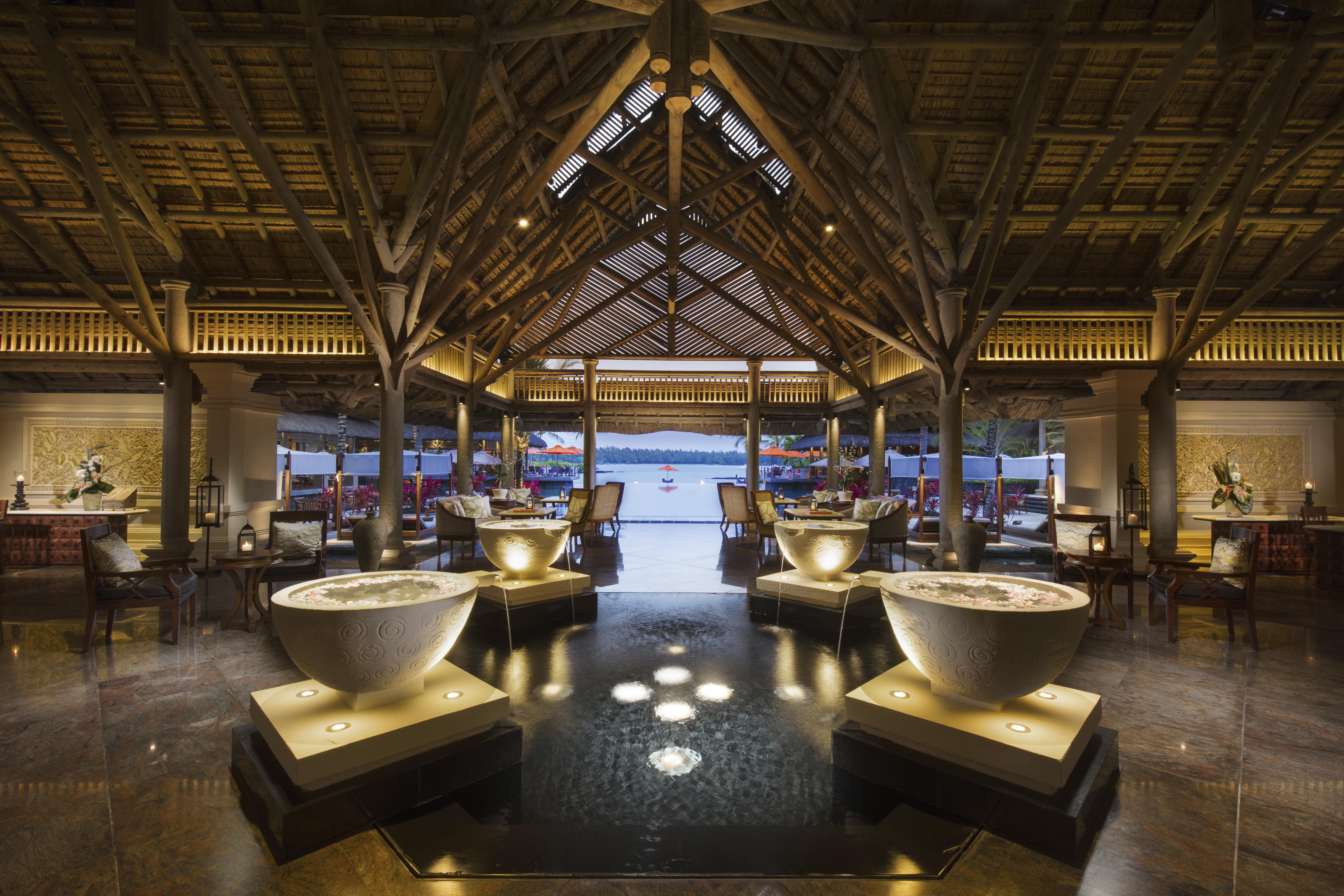 Constance Prince Maurice Poste de Flacq Екстер'єр фото The restaurant at the resort