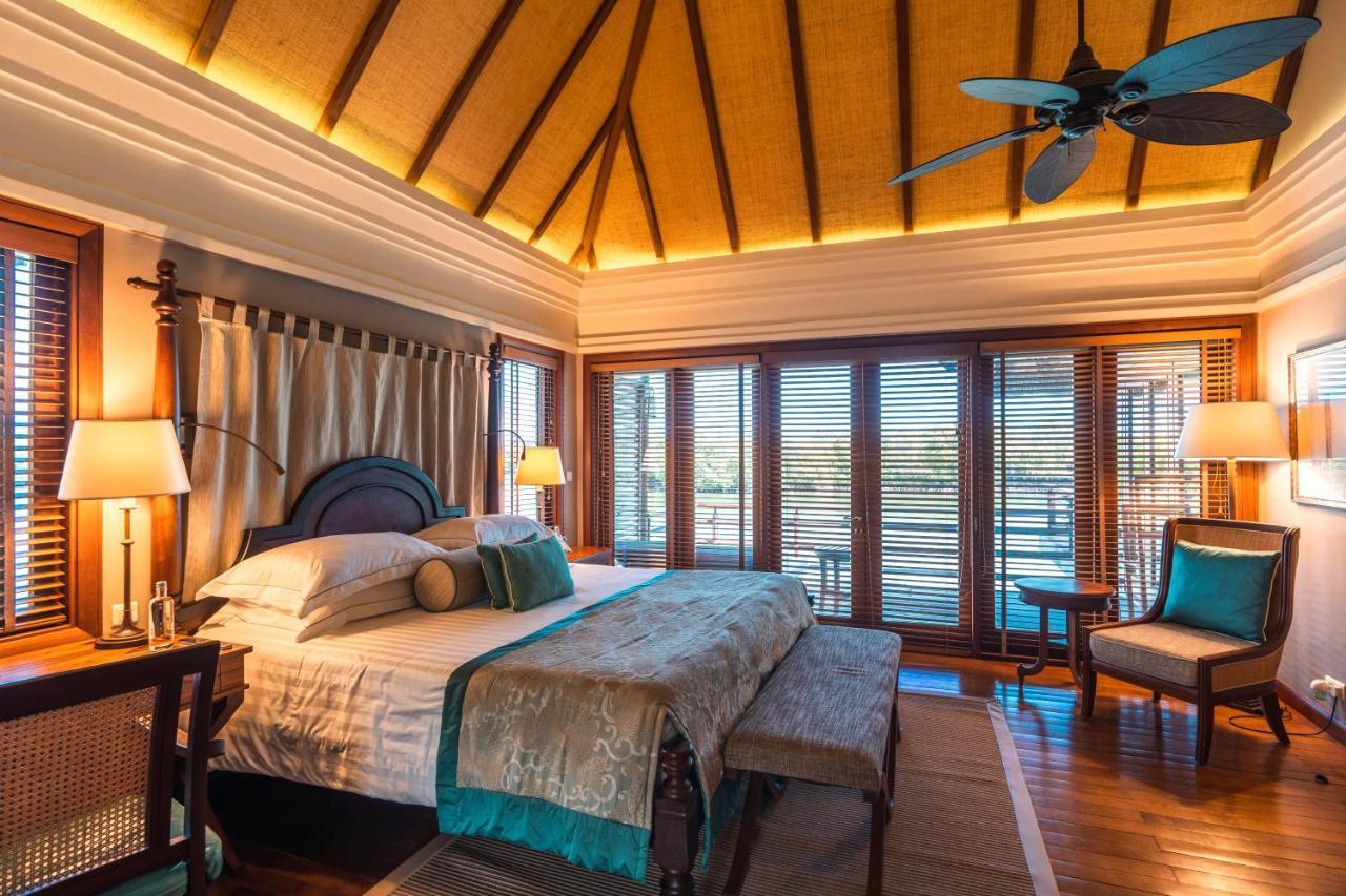 Constance Prince Maurice Poste de Flacq Екстер'єр фото A bedroom at the resort