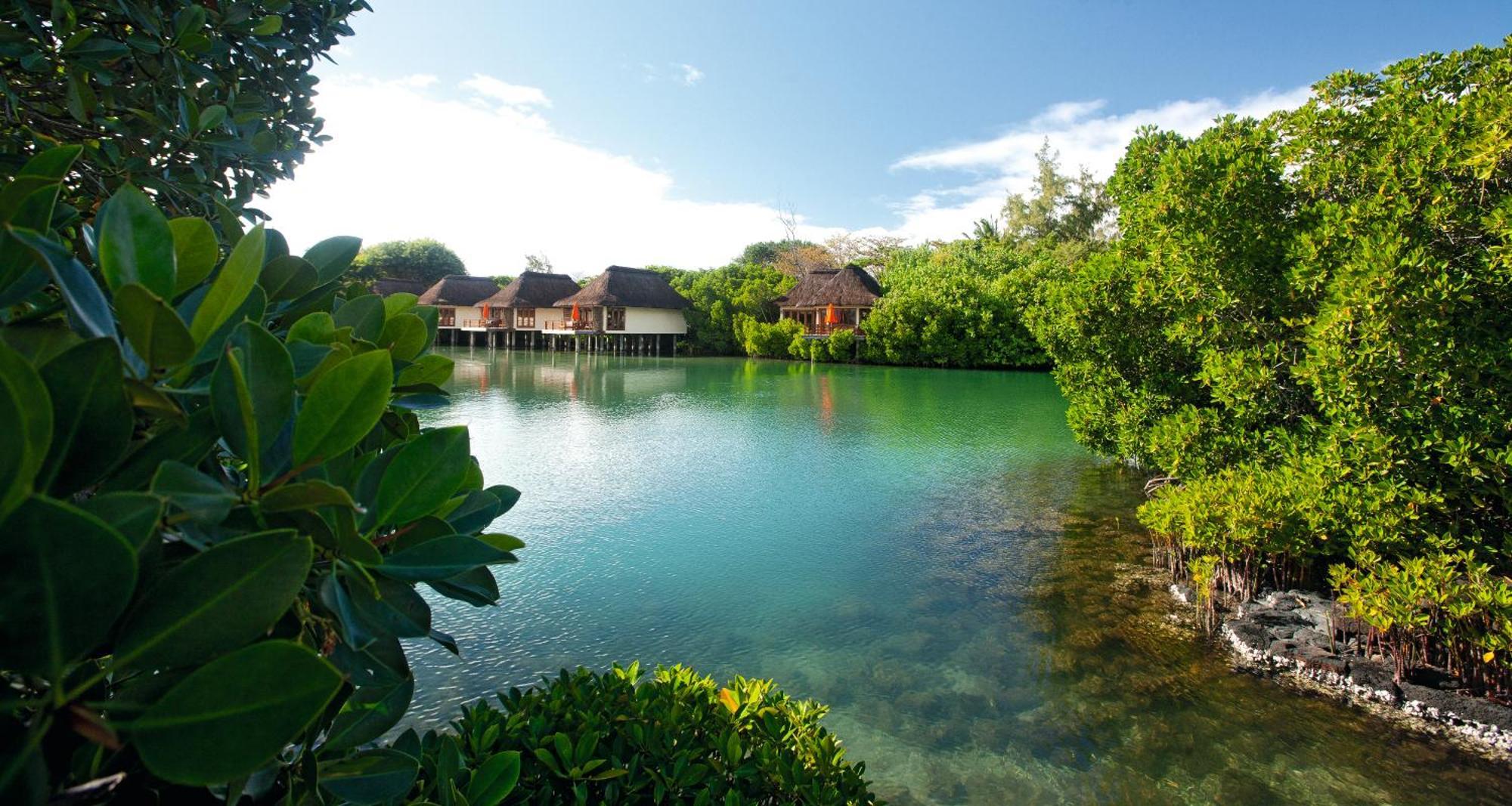 Constance Prince Maurice Poste de Flacq Екстер'єр фото The lagoon at the resort