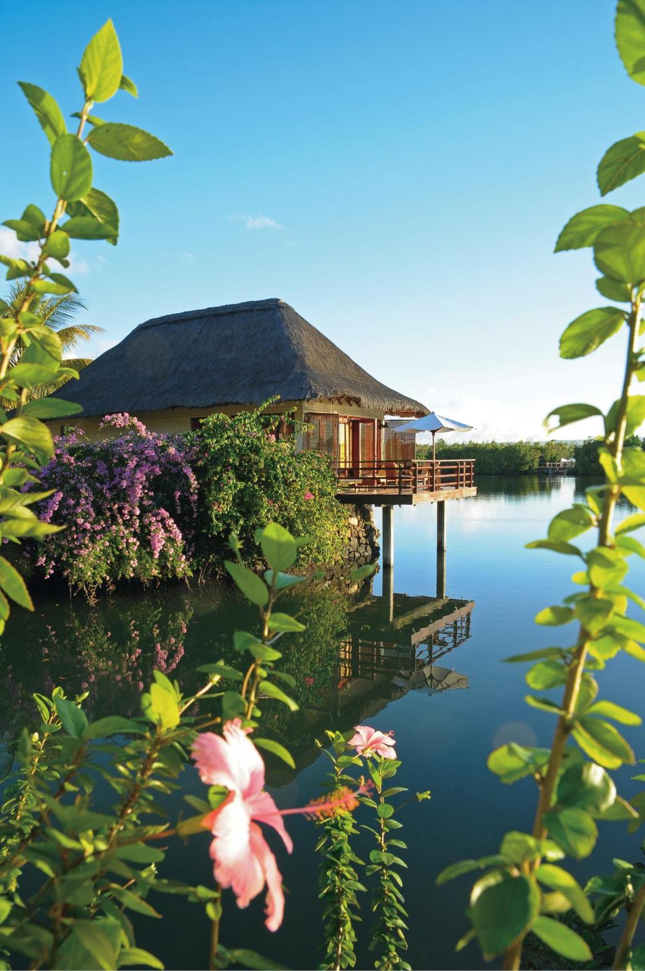 Constance Prince Maurice Poste de Flacq Екстер'єр фото The resort's lake villas
